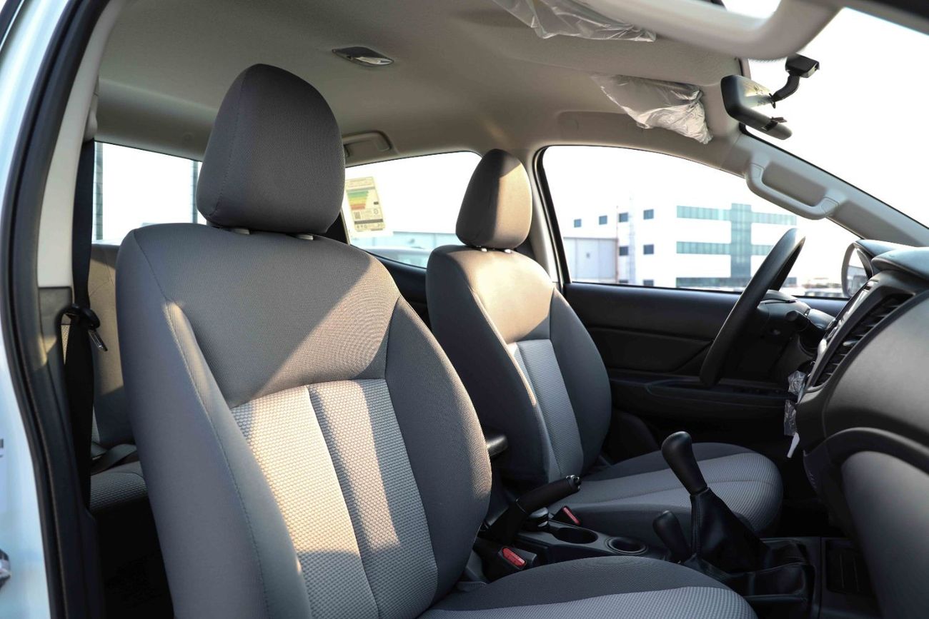 Mitsubishi L200 2023 Mitsubishi L200 DC 4x4 2.4 - White Solid inside Grey | Export Only