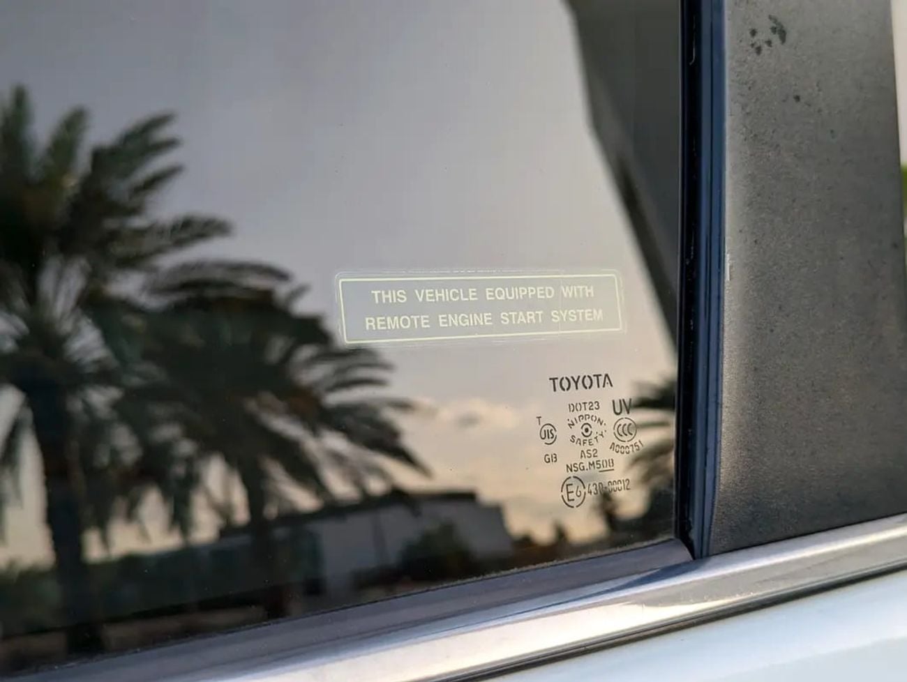 تويوتا برادو VXR TOP FULL OPTION GCC V6 4.0L IN EXCELLENT CONDITION