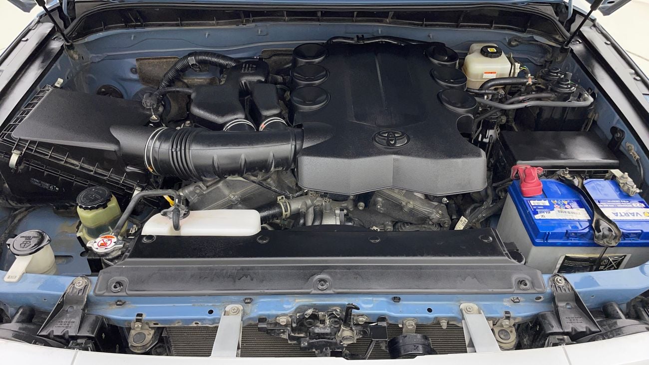 Toyota FJ Cruiser GXR 4.0L A/T 2022 GXR | AED 1863/Month | 0 DP | 30 Day Return | Warranty | Service History