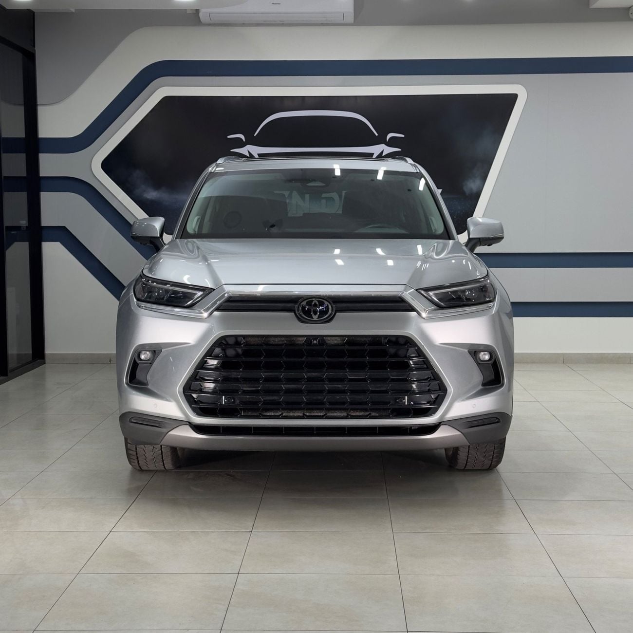 تويوتا جراند هايلاندر Limited