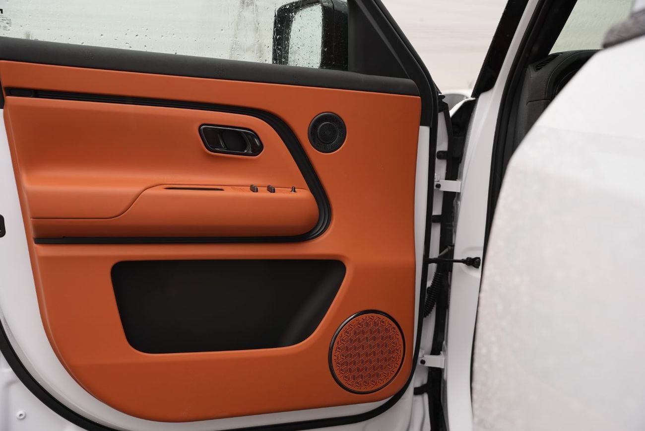 ROX Adamas 2026 ROX ADAMAS 7-Seats EREV SUV 4x4 White 0KM