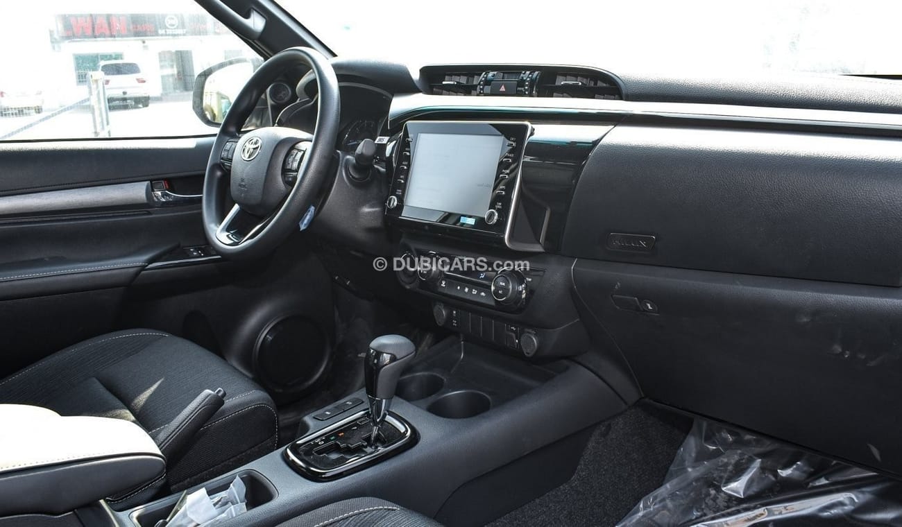 Toyota Hilux Adventure SR5 2.8L Diesel A/T Radar