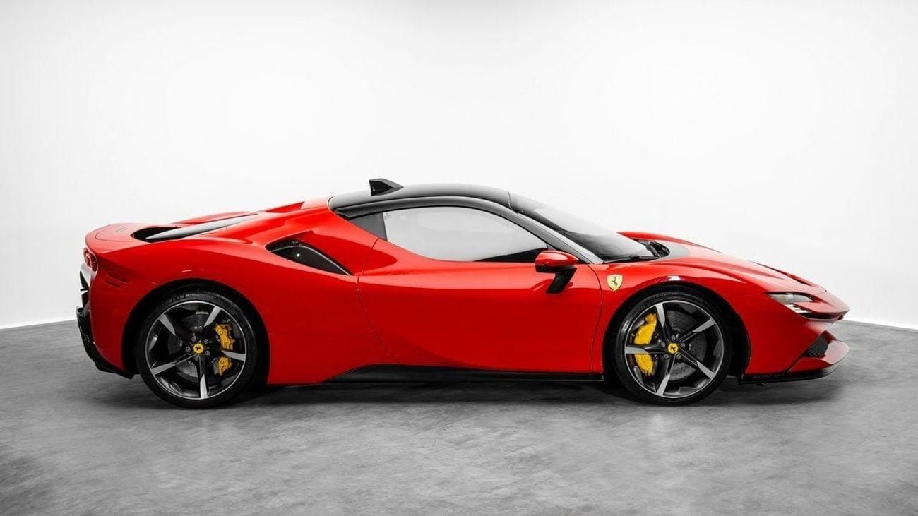 Ferrari SF90 Stradale - 2023 - GCC Specs - Under Warranty and Service Contract