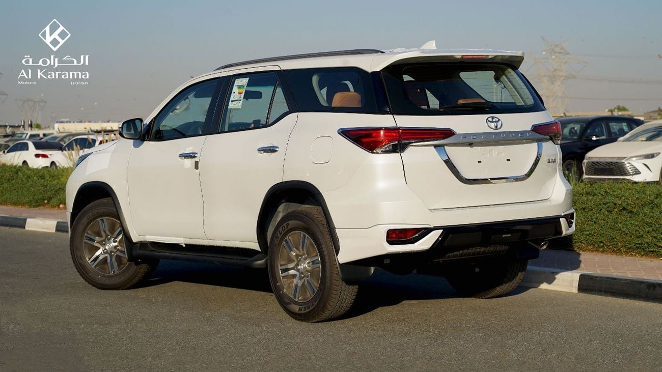 Toyota Fortuner SR5 - 2.7L Automatic Transmission - 7 Seater SUV - GCC Specs - Rear Camera
