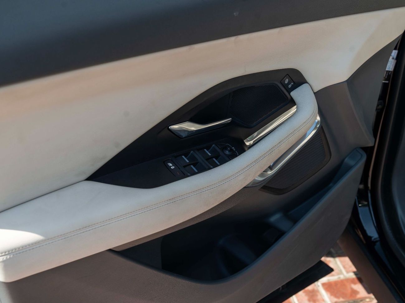 جاكوار E Pace AED 1,258 PM • E-PACE P200 AWD S • PRISTINE CONDITION