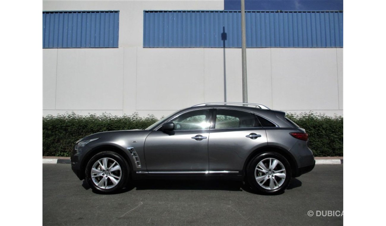 Infiniti FX35 INFINITI FX35 MODEL 2012 GULF SPACE FULL OPTIONS