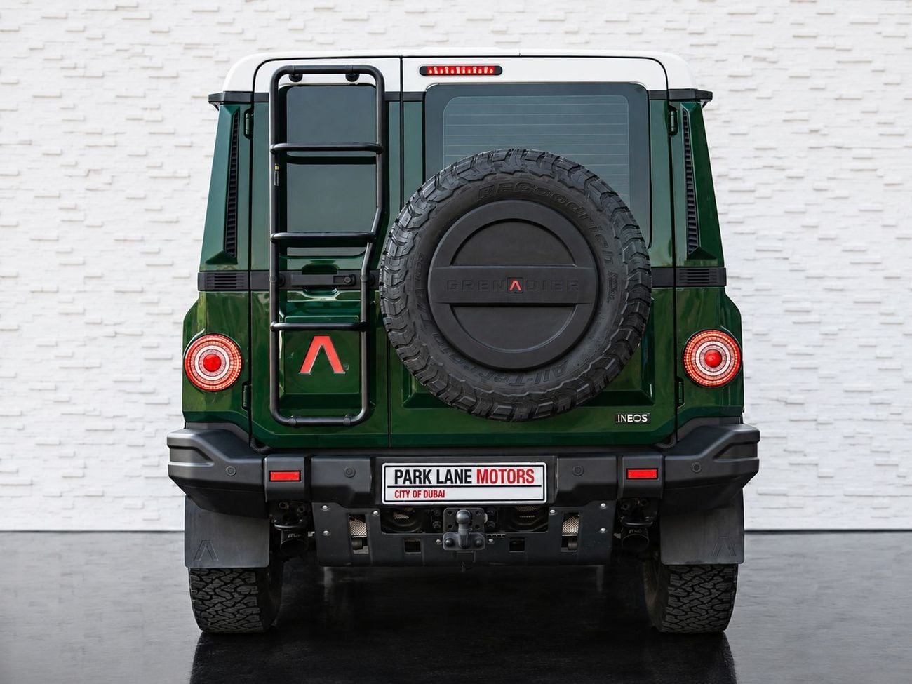 INEOS Grenadier STD