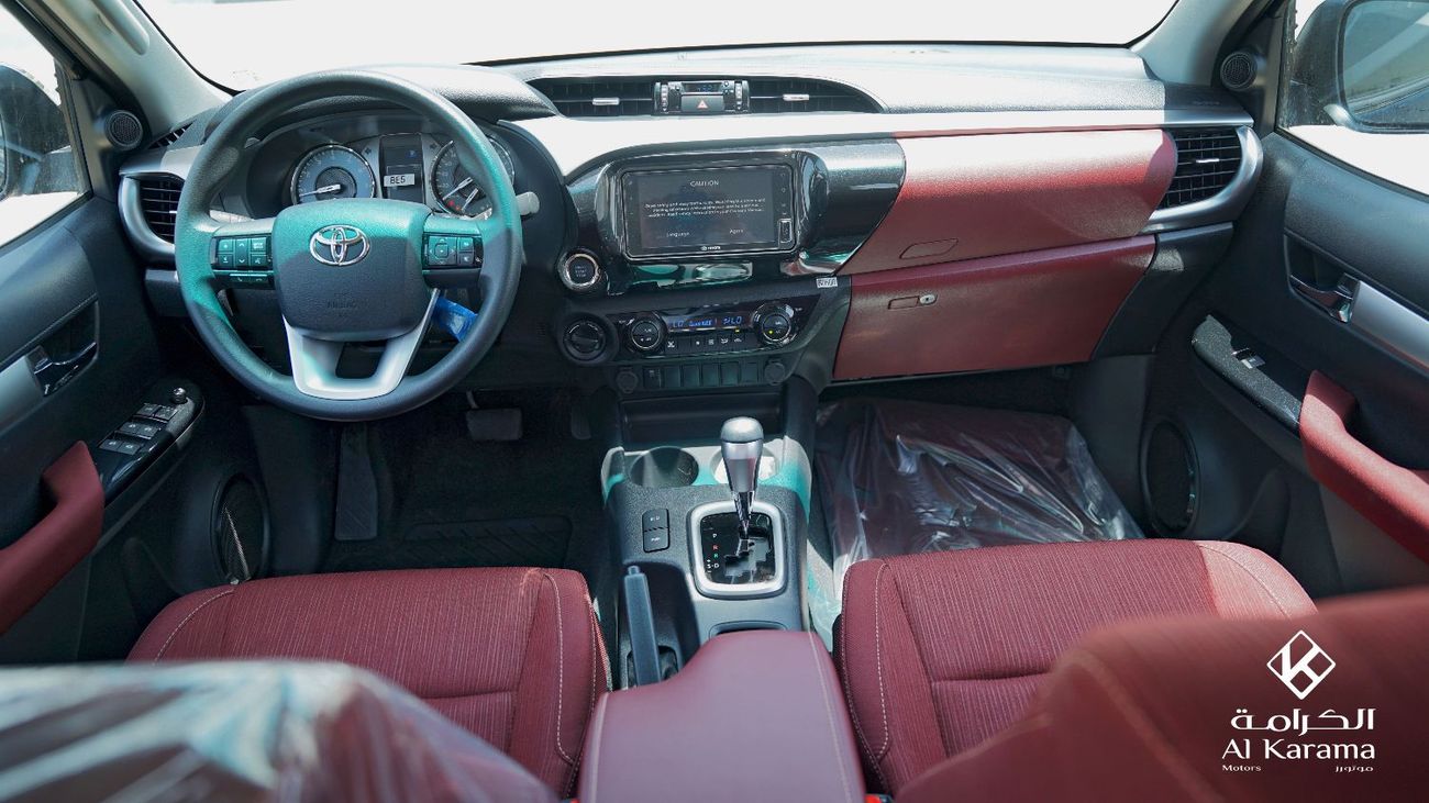 Toyota Hilux 2.7L SR5 - Automatic Transmission - Push Start - Rear Camera - GCC Specs