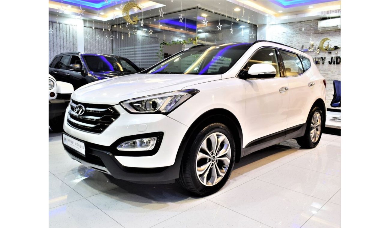 Hyundai Santa Fe Amazing Hyundai SantaFe 4WD 2015 Model!! in White Color! GCC Specs