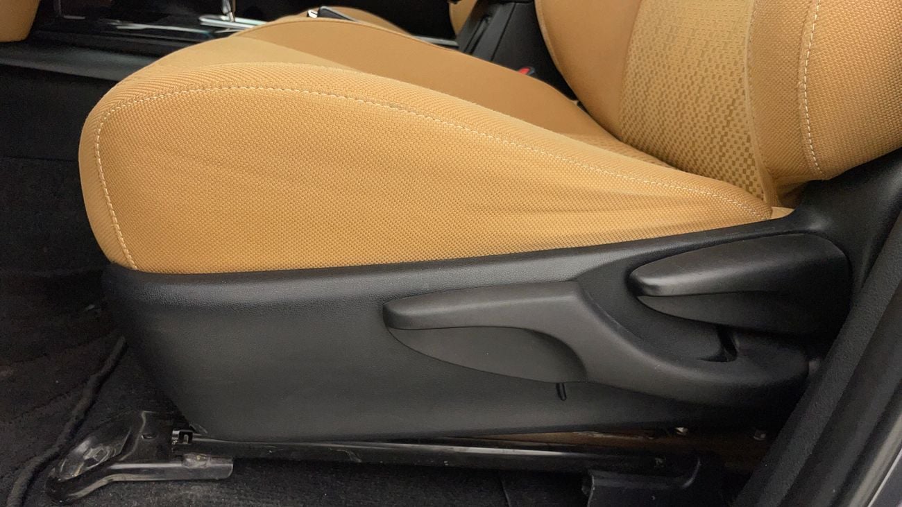 تويوتا فورتونر EXR 2.7 | بدون دفعة مقدمة | اختبار القيادة في المنزل