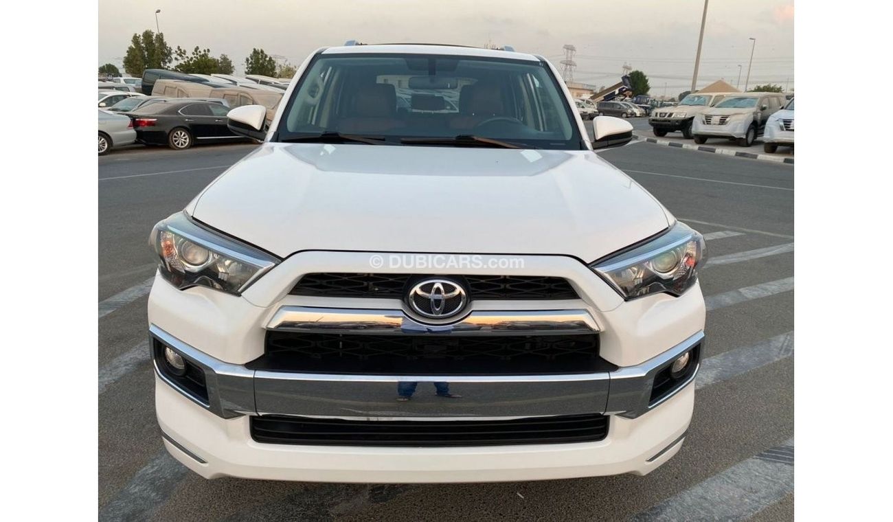Toyota 4Runner 2017 TOYOTA 4 RUNNER SR5 / MID OPTION