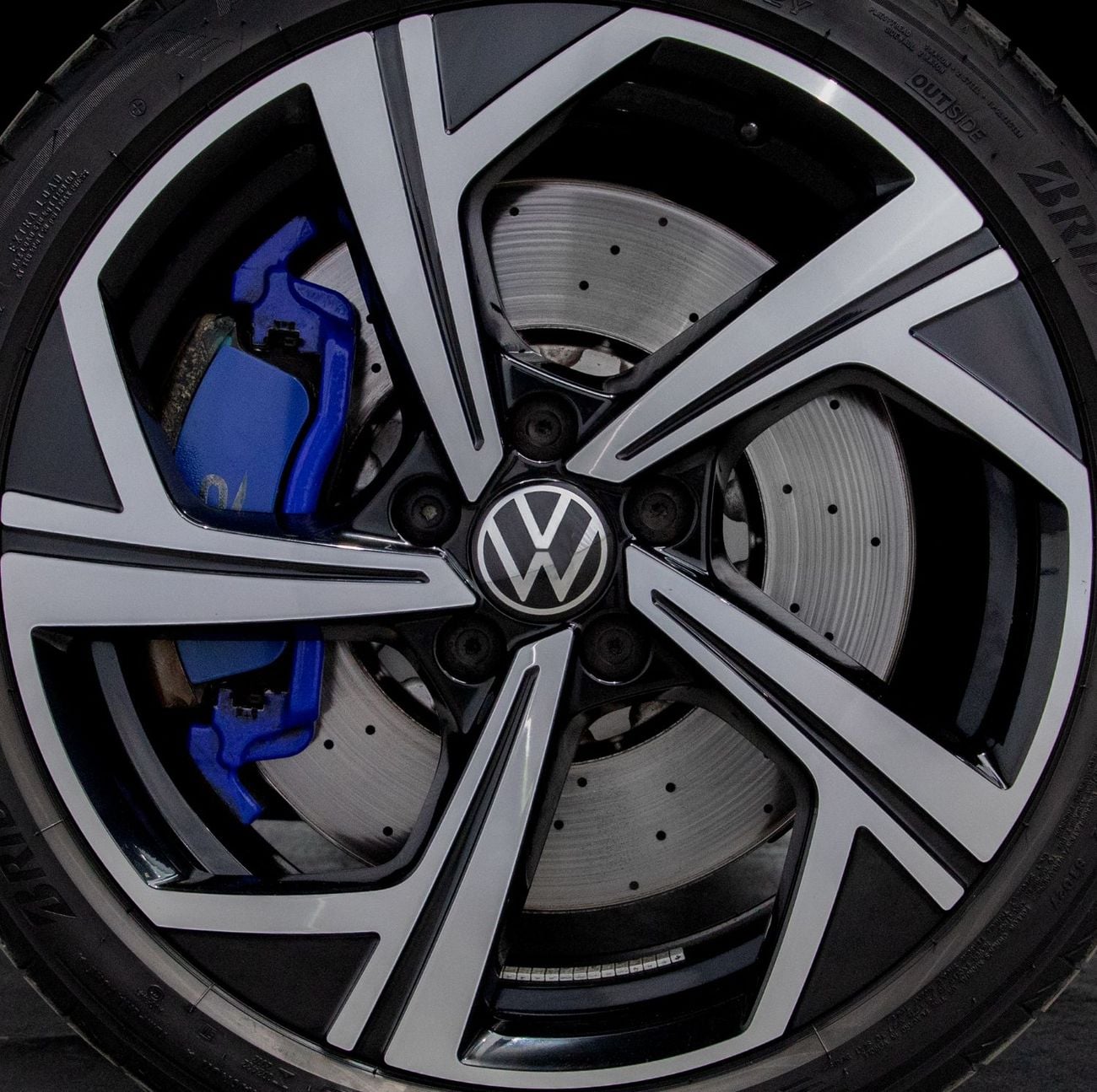 Volkswagen Golf R