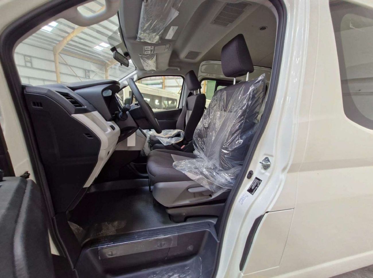 Toyota Hiace HIGH-ROOF, 3.5L V6, 24-VALVE DOHC, VVT-AT 2026 MODEL