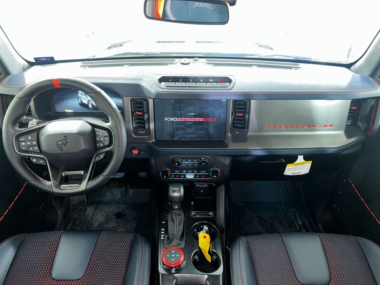 فورد برونكو RAPTOR /B4D4925 /AL TAYER MOTORS / AL QOUZ SHOWROOM