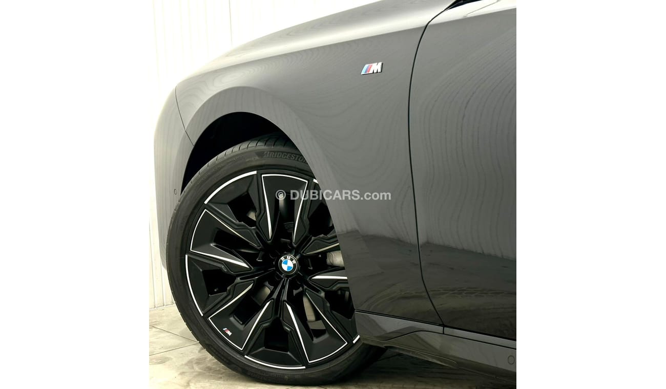 BMW 760Li 2023 BMW 760i XDrive, 5 Years BMW Warranty + Service Contract, GCC