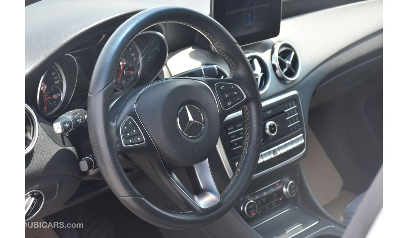 مرسيدس بنز GLA 250 MERCEDES GLA 250 WHITE / 2018