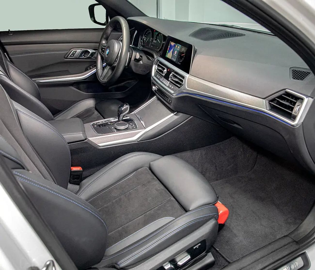 بي أم دبليو 330i M Sport 2.0L (255 HP)