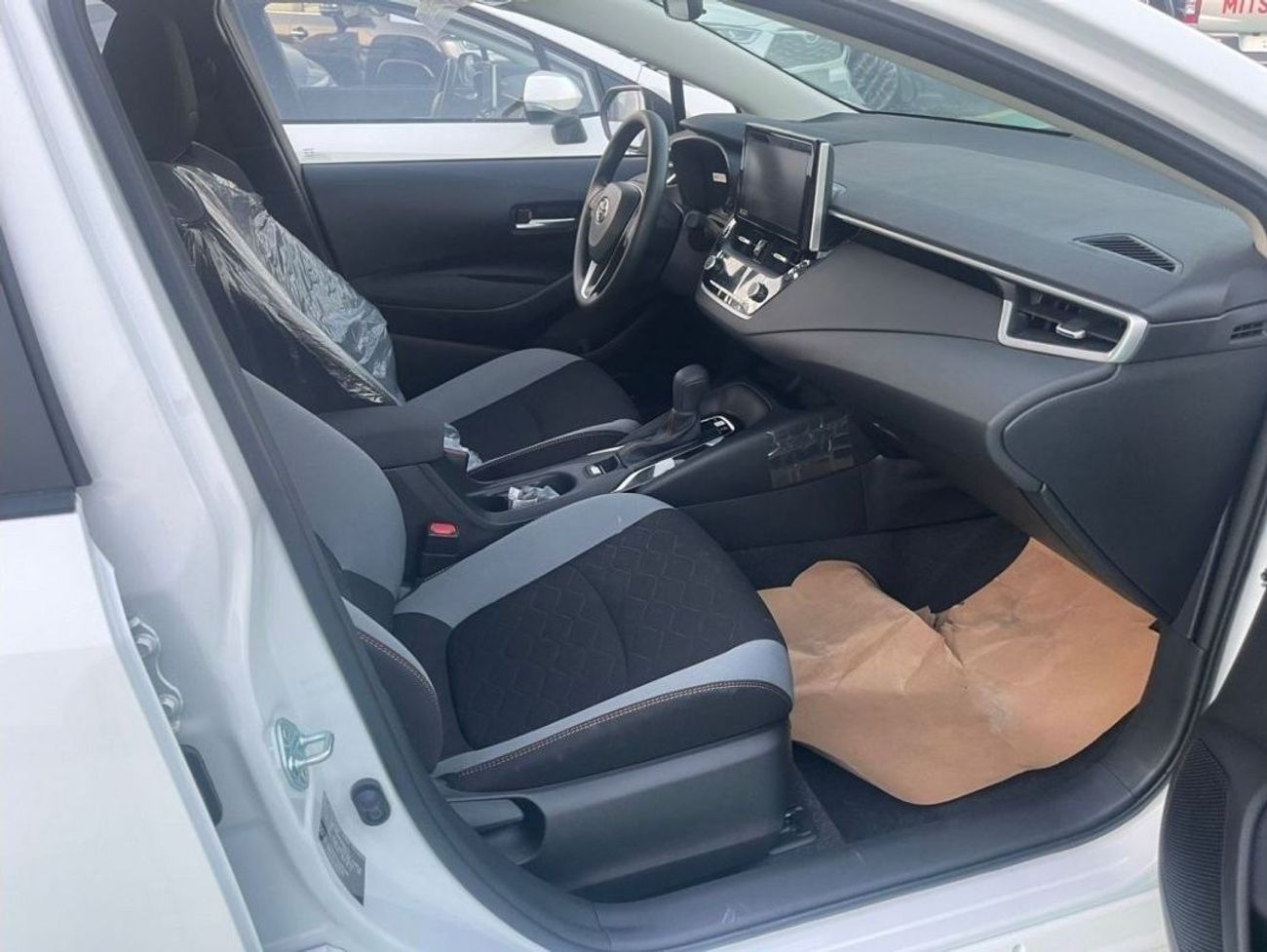 تويوتا كورولا 2023 Toyota Corolla 1200cc Camera Sunroof Push Button Automatic Zero KM