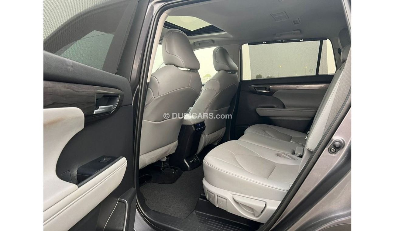 تويوتا هايلاندر 2021 Toyota Highlander Limited 3.5L V6 /