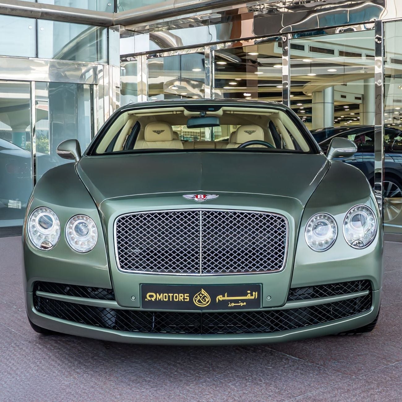 بنتلي فلاينج سبور V8 بنتلي فلاينج سبير 2015، خليجية، قطعت مسافة 40,000 كم فقط