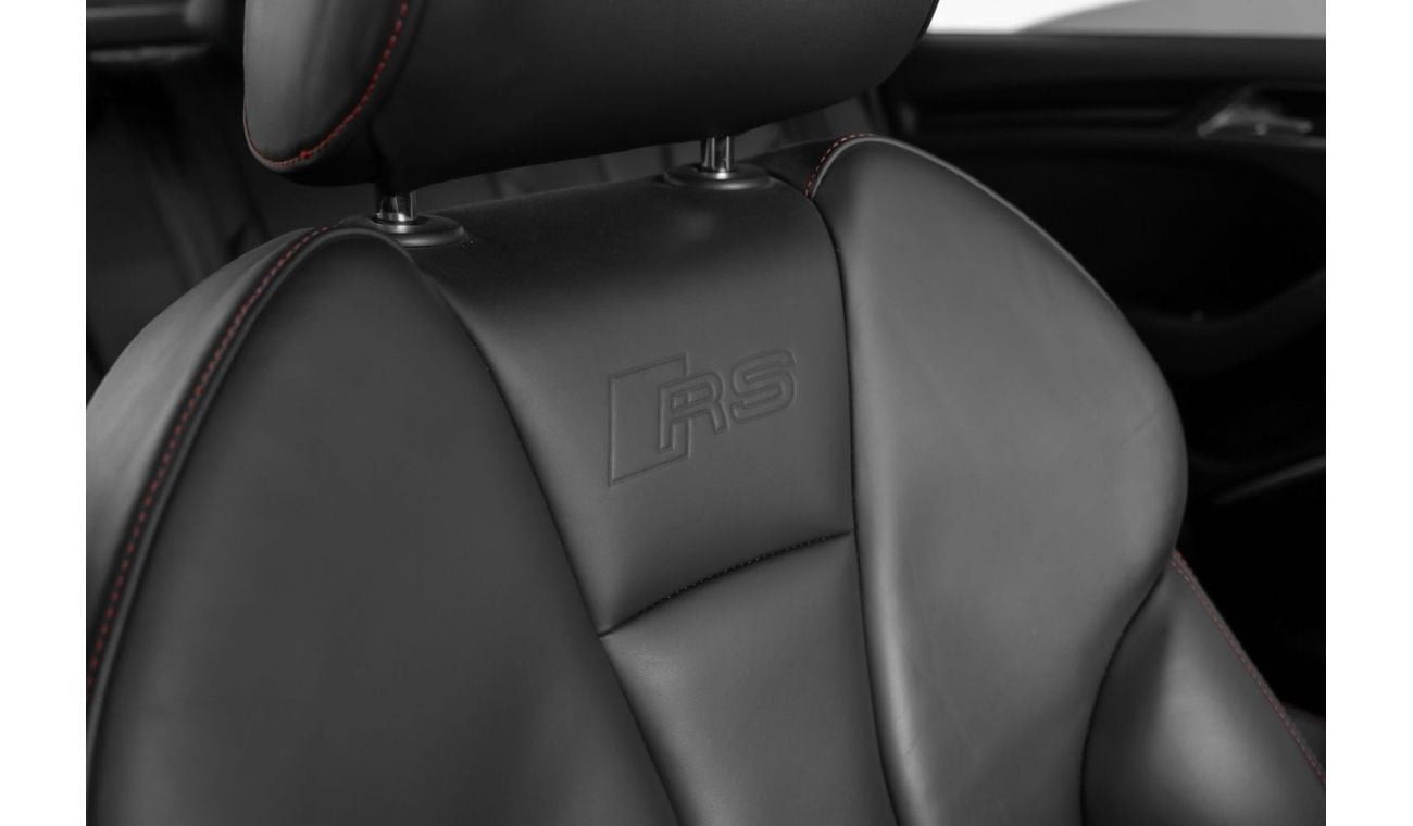 أودي RS3 TFSI quattro 2.5L (400 HP) Sedan