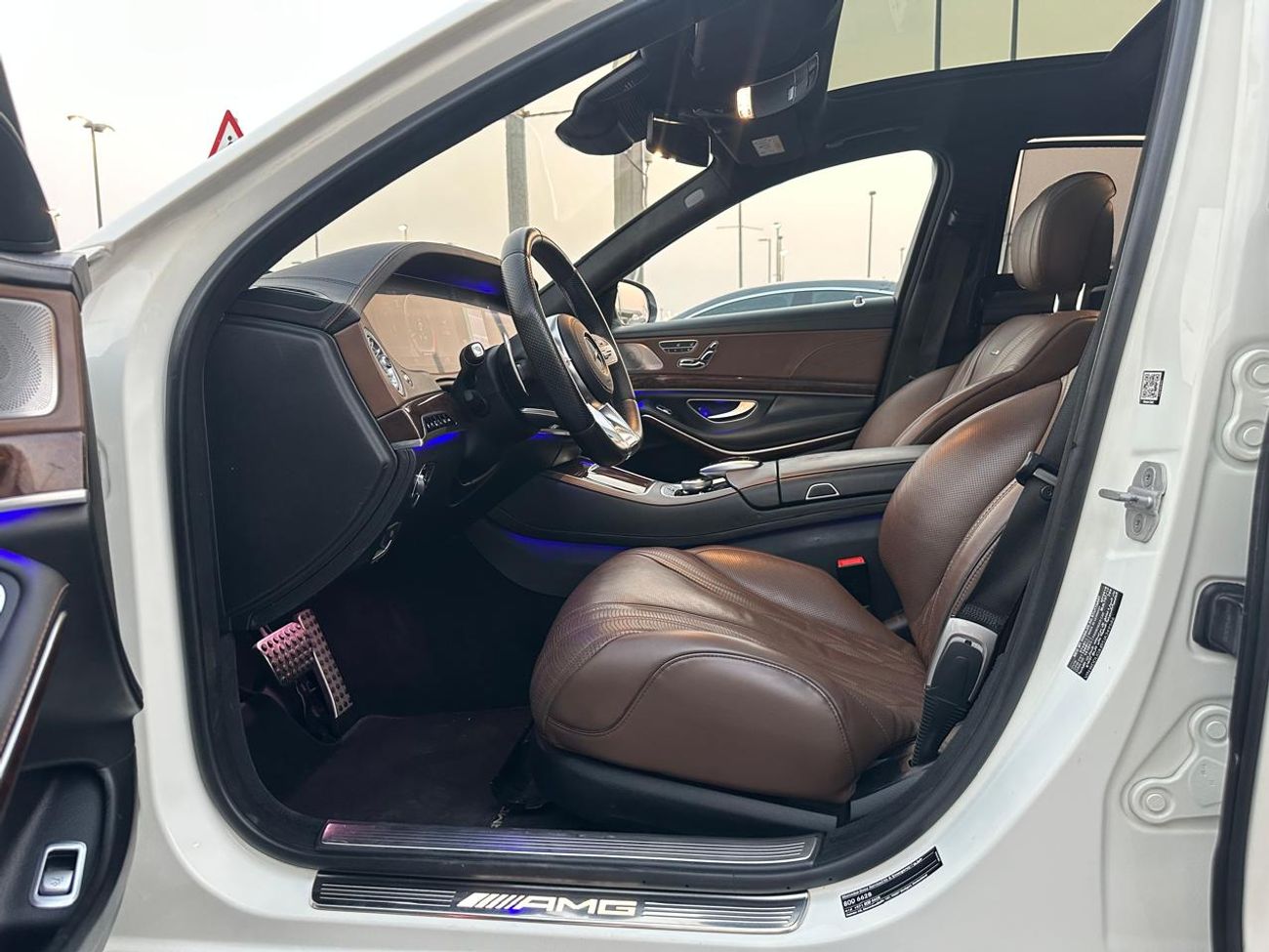 مرسيدس بنز S 63 AMG Mercedes S563 AMG_ 2018_ Gulf _in excellent condition_ no problems