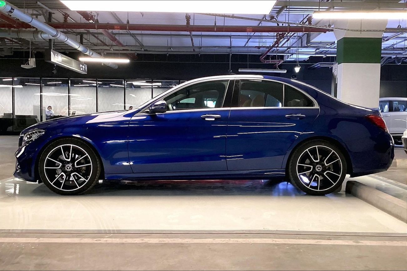 Mercedes-Benz C 200 Premium (AMG Line) | National Day Celebration | Guaranteed Warranty | 0 Down Payment