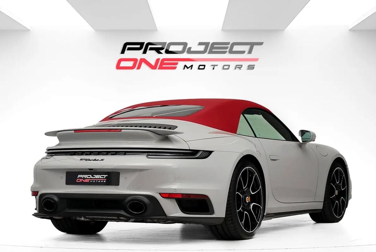 Porsche 911 Turbo S 3.8L (530 HP) Convertible 911 Turbo S Cabriolet Nardo Grey | km
