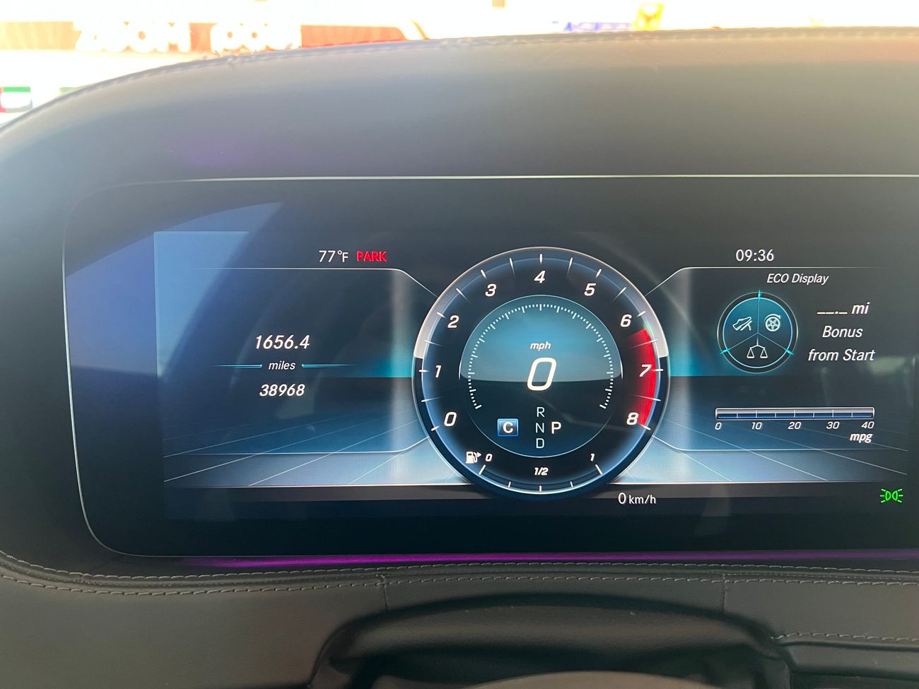 مرسيدس بنز S 560