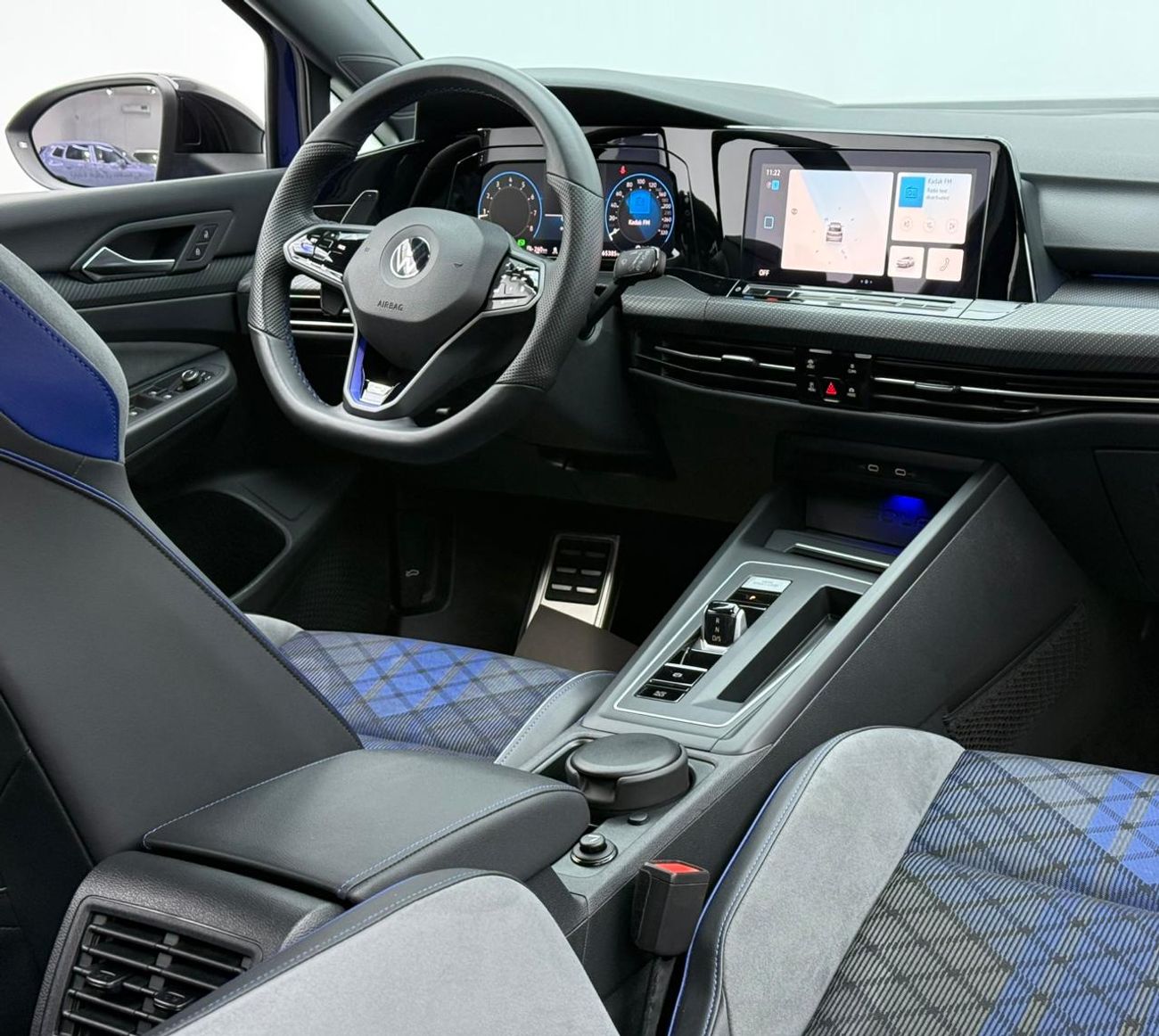 فولكس واجن جولف ار 2022 Volkswagen Golf R, 2027 VW Warranty, 2029 VW Service Pack, Full VW Service History, GCC