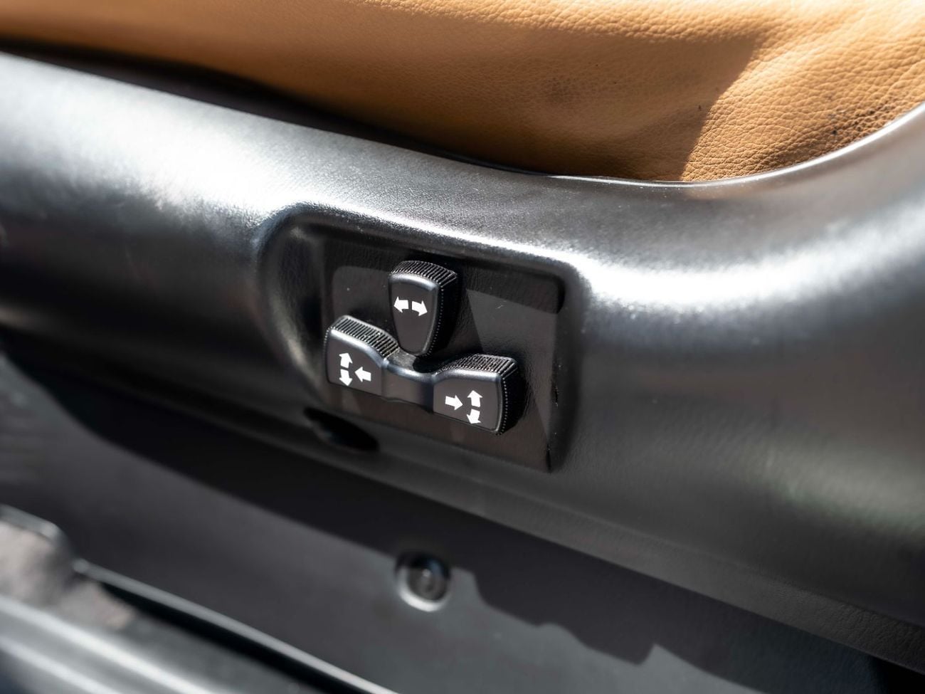 Nissan Patrol Safari Super Safari 4.8L A/T