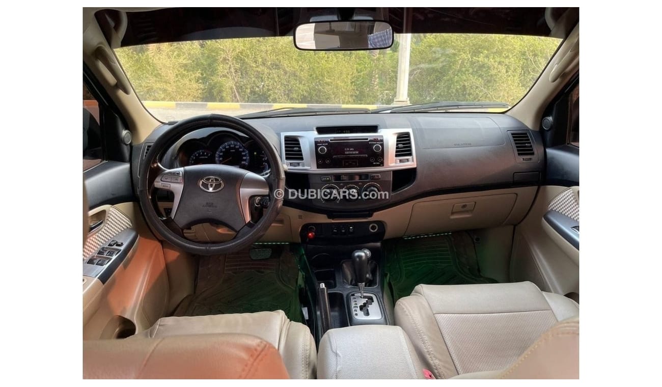 Toyota Fortuner EXR TOYOTA FORTUNER  (GCC  _ SPEC) - mobile 2015 - VERY GOOD CONDITION