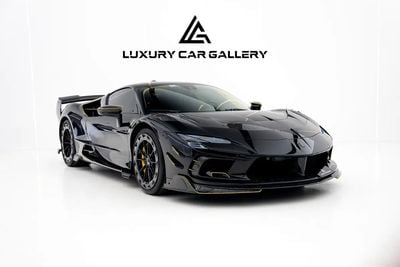 فيراري SF90 ستراديل سترادالي CUSTOM WIDE-BODY KIT | SERVICE CONTRACT | GCC SPECS | 6,715 KM