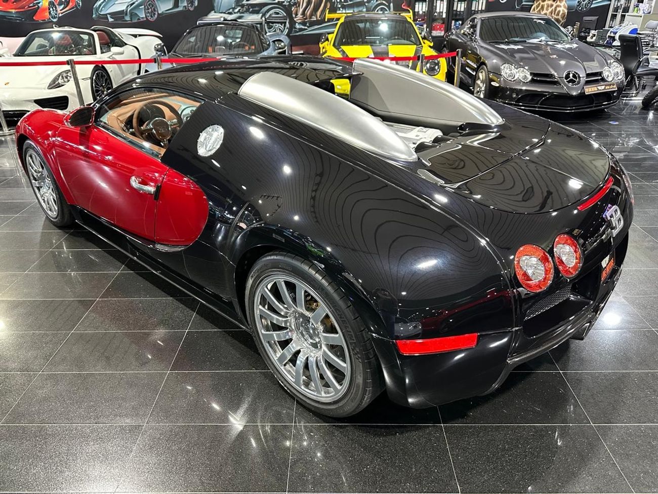 بوغاتي فيرون 1 out of 25