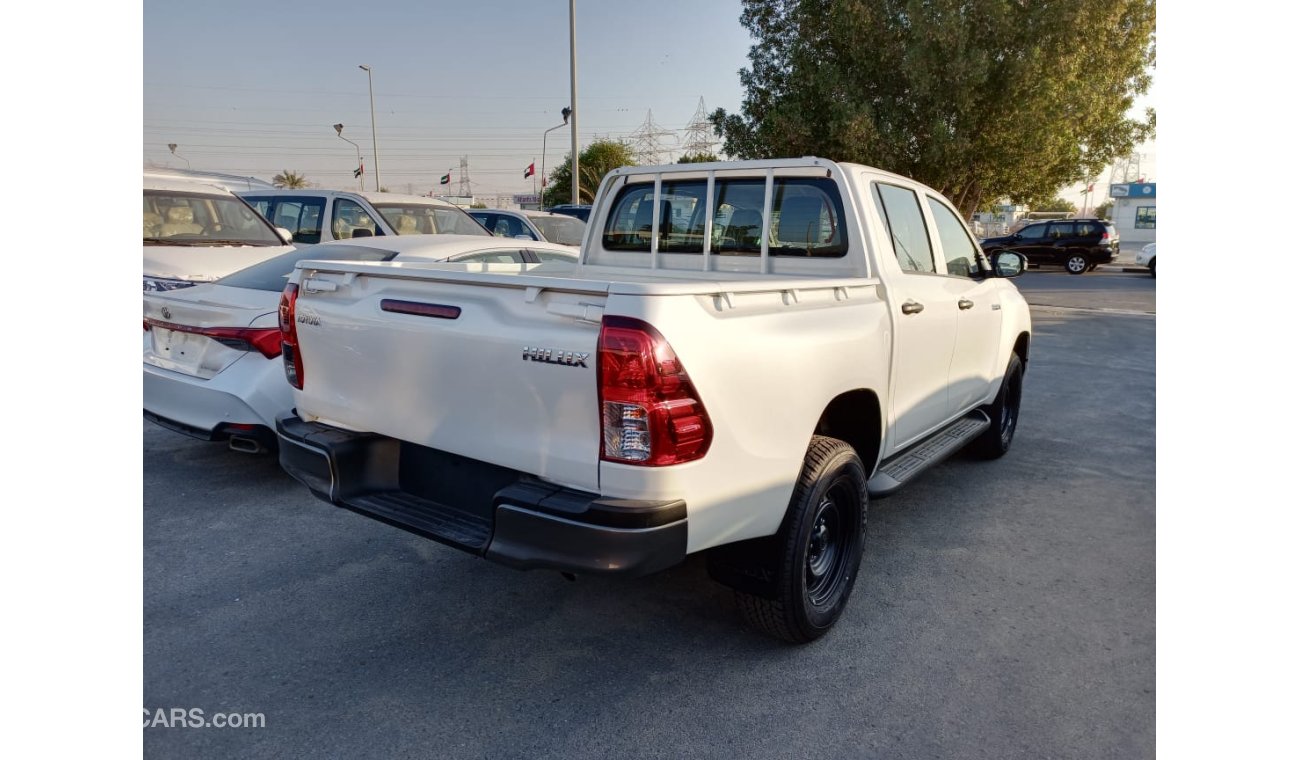 تويوتا هيلوكس 2.4L Diesel 2021 Manual 4X4