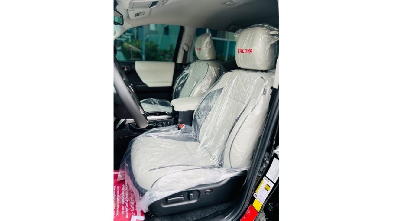 Toyota Tacoma MODELL 2023 With low Miles 7500