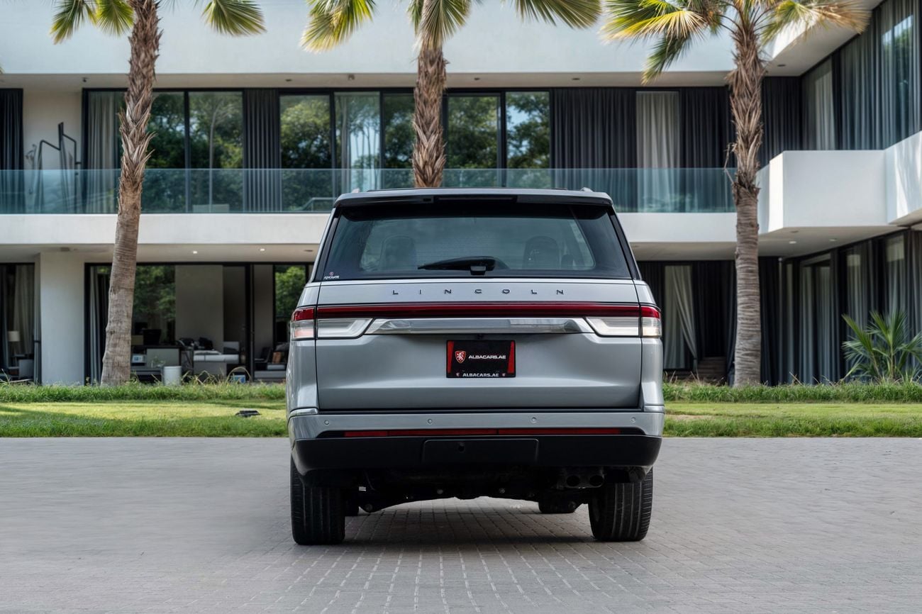 Lincoln Navigator PRESIDENTIAL Navigator Presidential | 4,328 P.M | 0% Downpayment | Excellent Condition!