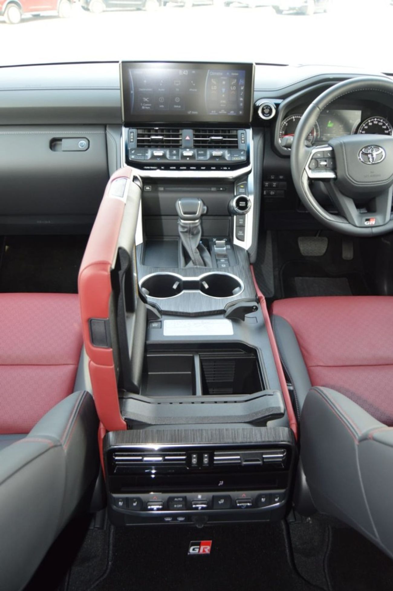 Toyota Land Cruiser GR SPORT