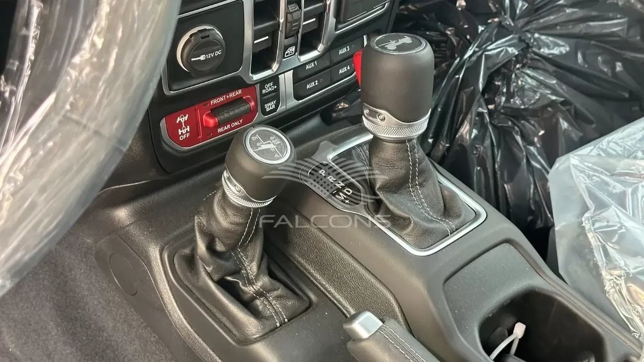 جيب رانجلر 2.0L 4DR RUBICON with Winch AD3 AT