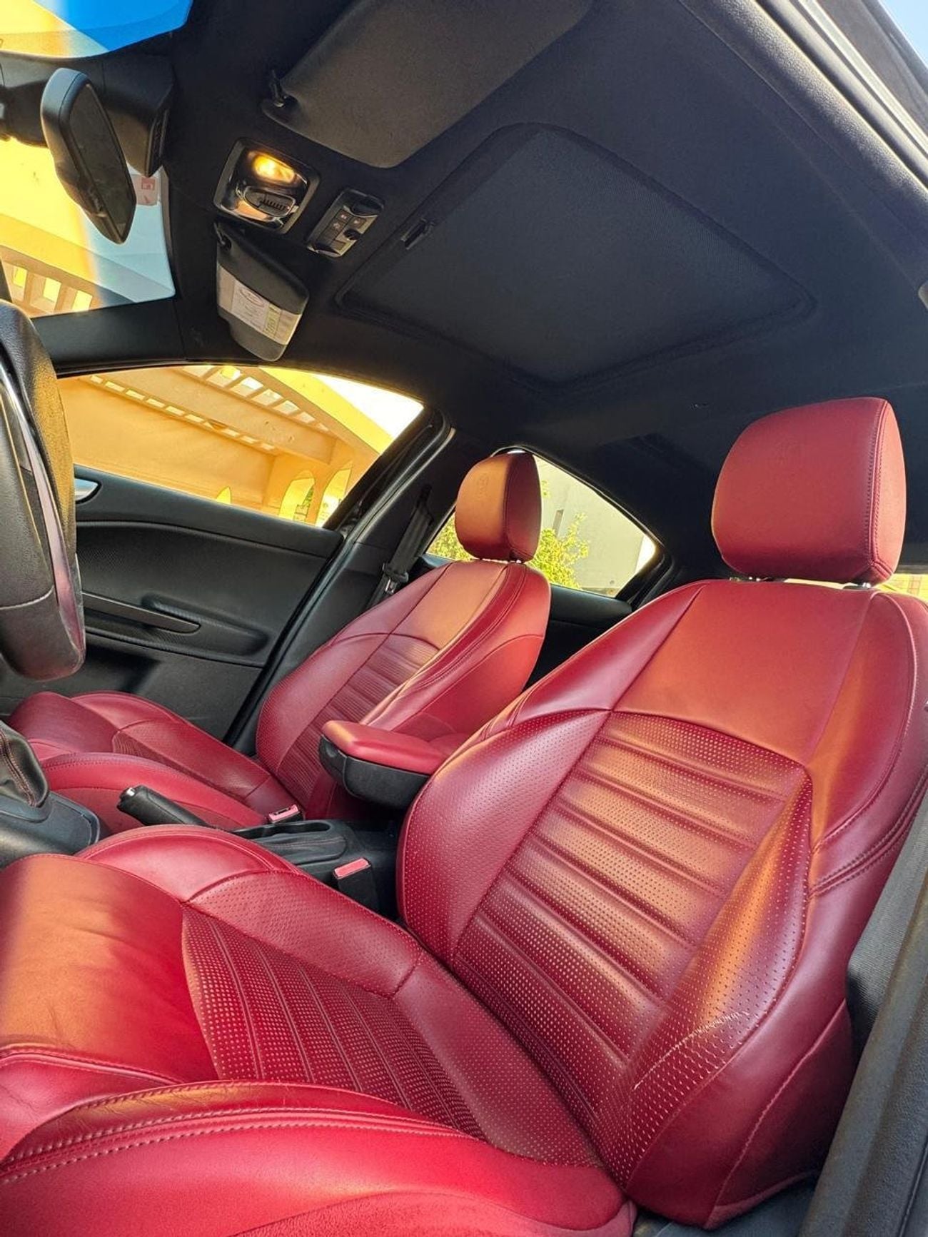 ألفا روميو جوليتا 2021 | Veloce 1.75L turbocharged 4-cylinder | 241 HP | GCC Specs | Perfect Condition