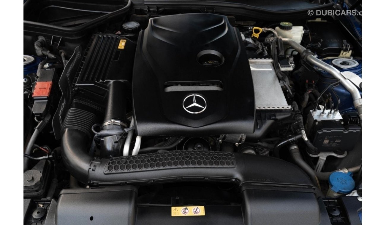 Mercedes-Benz SLC 200 SLC 200 EMC | 1,958 P.M  | 0% Downpayment | Pristine Condition!