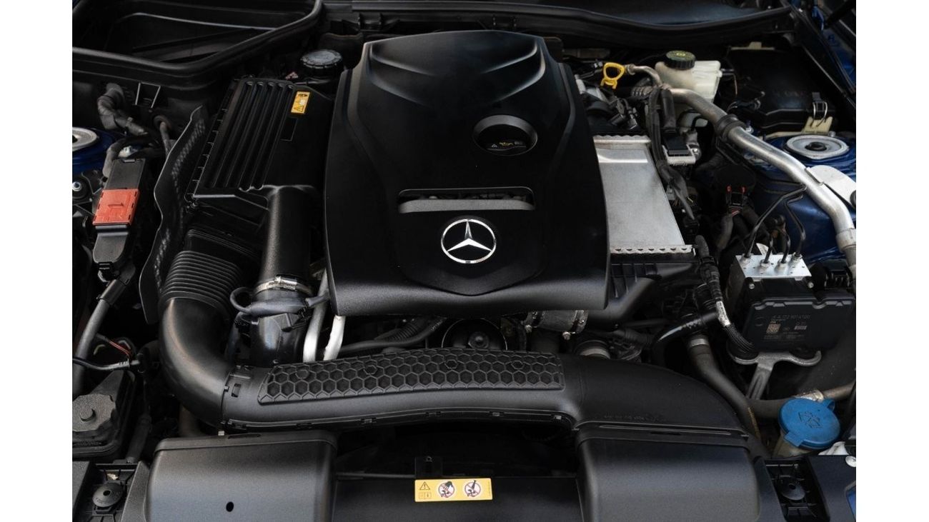 Mercedes-Benz SLC 200 SLC 200 EMC | 1,958 P.M  | 0% Downpayment | Pristine Condition!