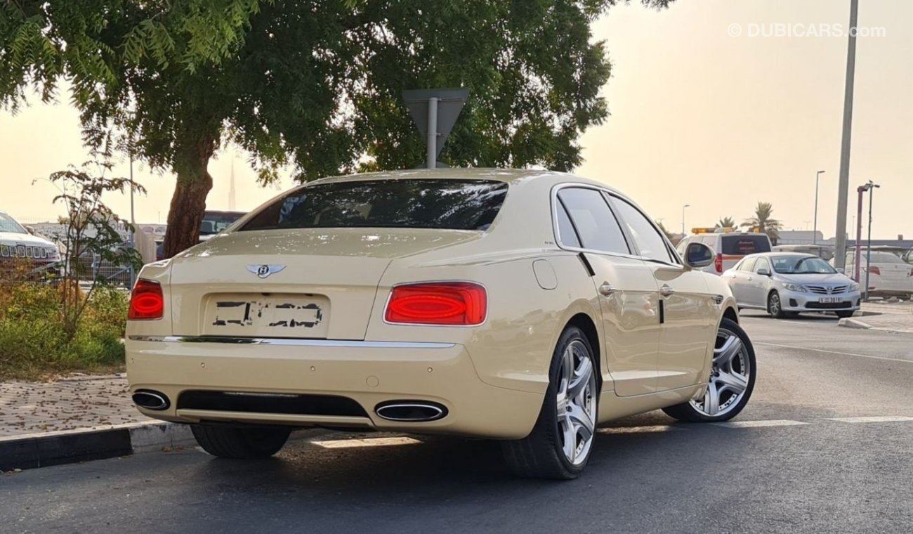 بنتلي كونتيننتال فلاينج سبر Mulliner W12 2014 | Full Service History | GCC