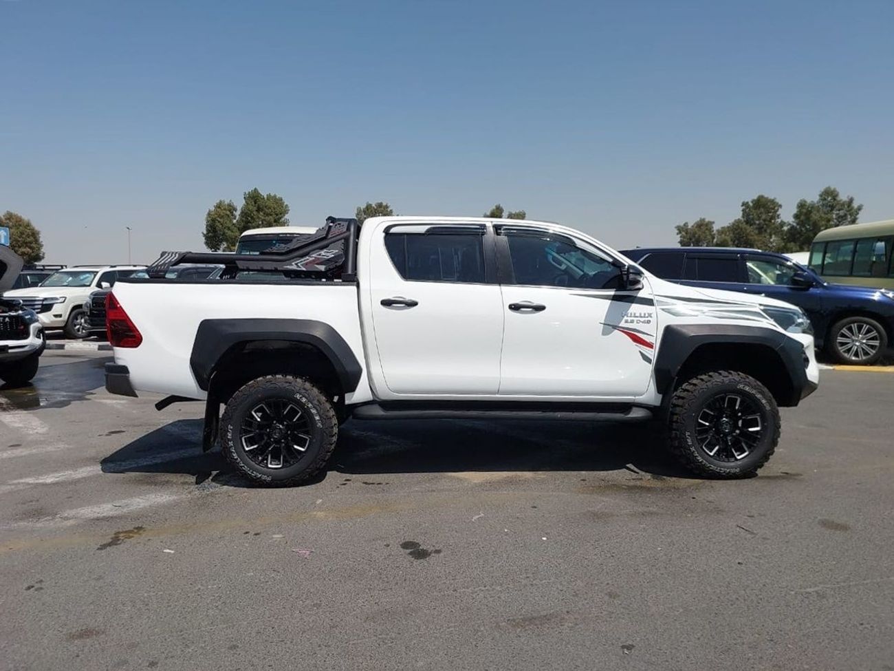 Toyota Hilux TOYOTA HILUX PICK UP RHD 2021 MODEL 2.8L DIESEL AUTOMATIC(PM66455)