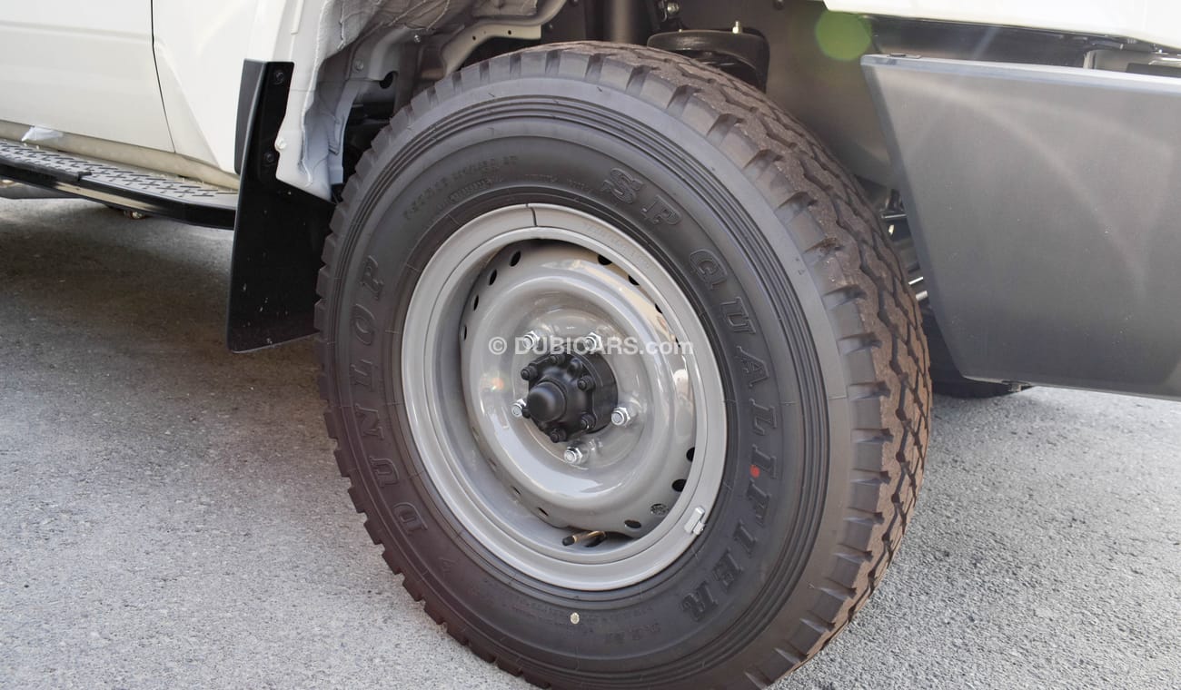 تويوتا لاند كروزر 70