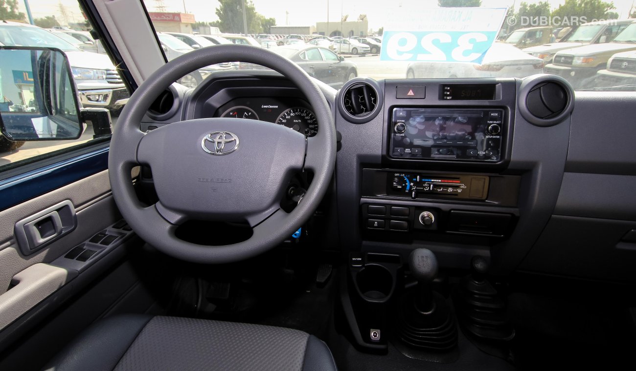 Toyota Land Cruiser Pick Up V8 4WD Double Cab
