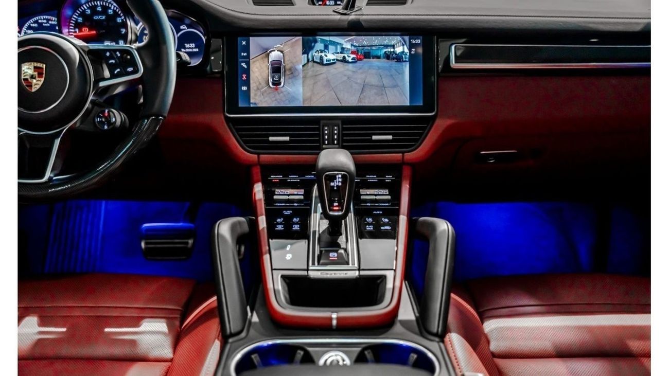 بورش كايان 2023 Porsche Cayenne GTS Coupe, 2025 Porsche Warranty, Full Service History, Low KMs, GCC