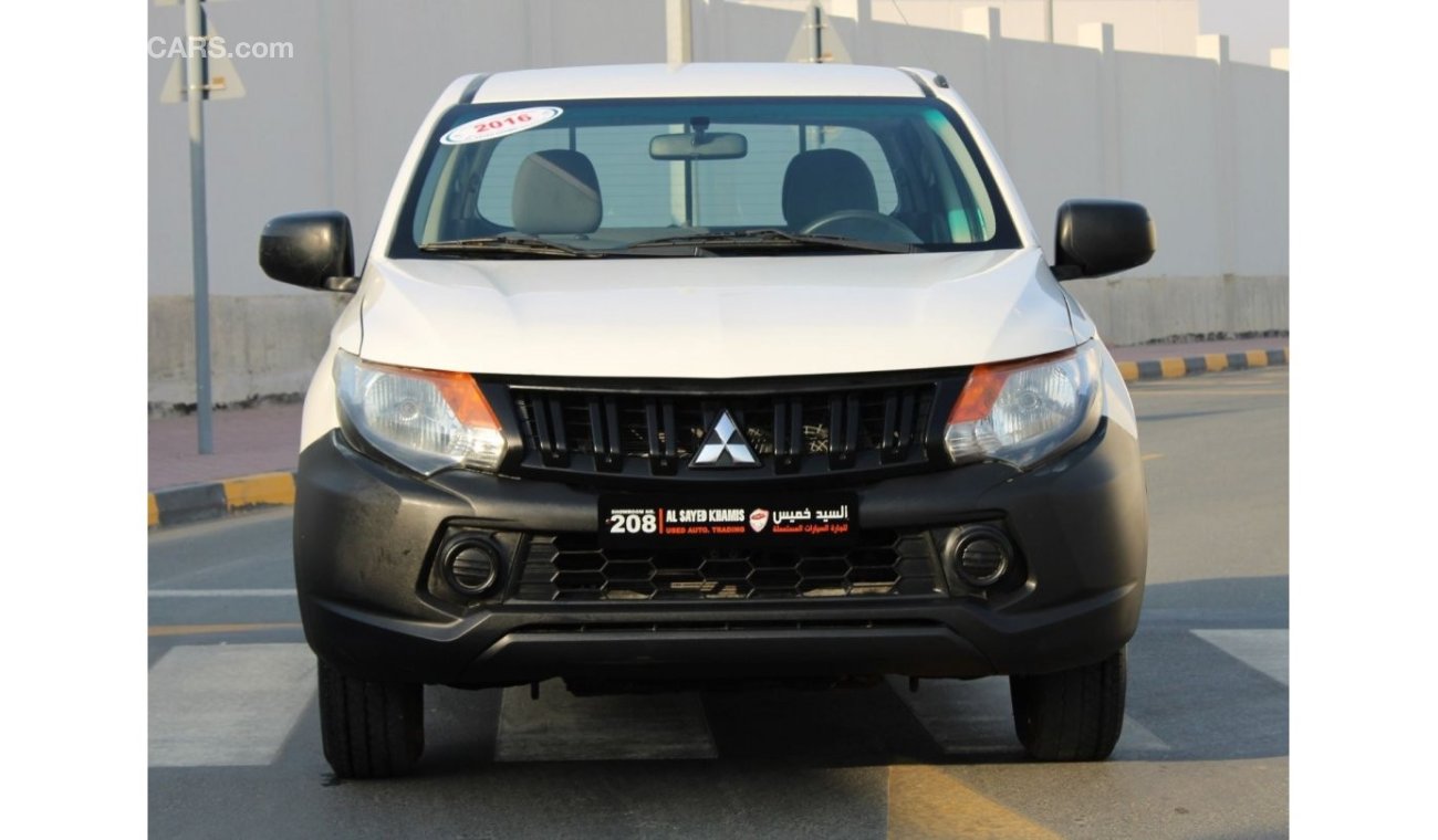 Mitsubishi L200 Mitsubishi L200 GCC in excellent condition without accidents, very clean from inside and outside