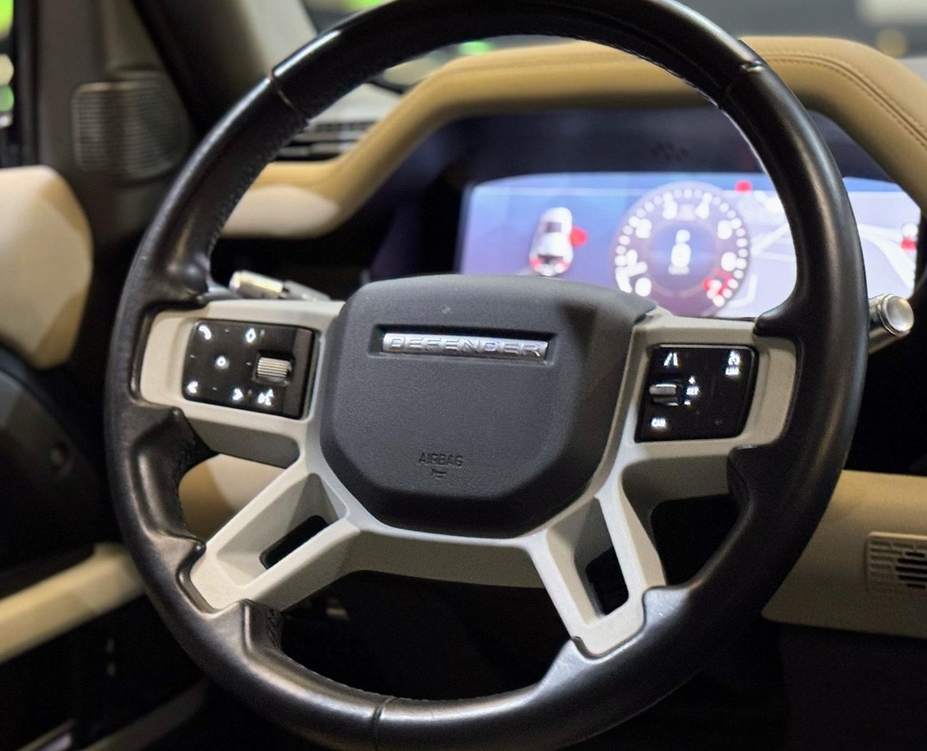 Land Rover Defender 110 S P300 2.0L LAND ROVER DEFENDER 110 S | GCC | 2020 | 1Owner | clean car