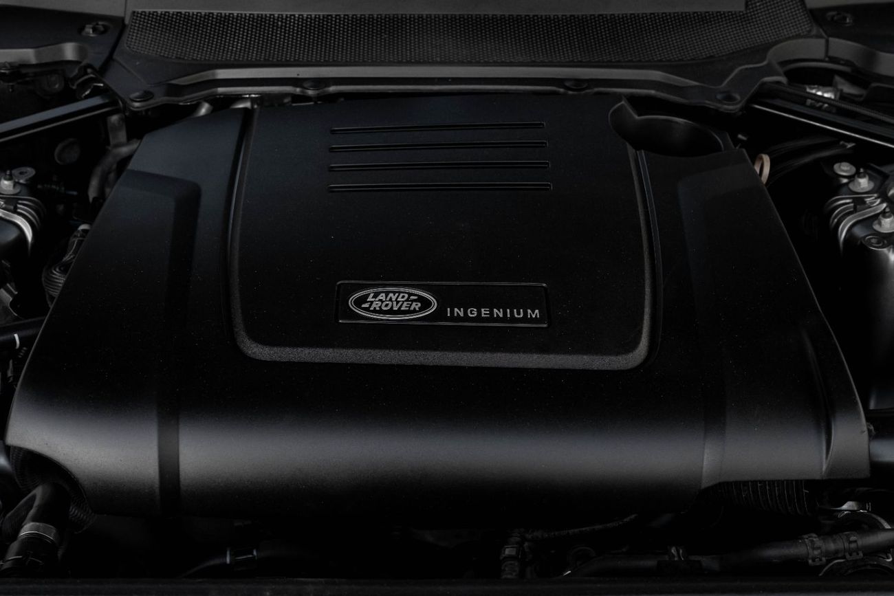 Land Rover Discovery | 2,056 P.M  | 0% Downpayment | Full Agency History | Side Step!